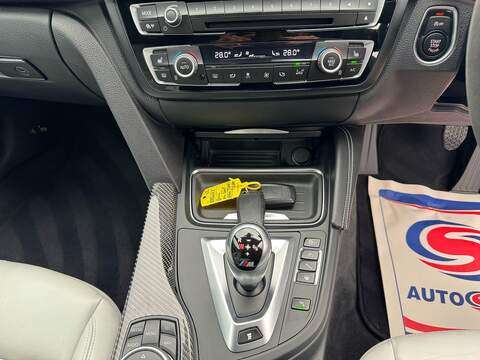 BMW M4 3.0 BiTurbo Competition Coupe 2dr Petrol DCT Euro 6 (s/s) (450 ps) - U10003577