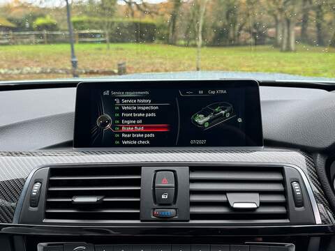 BMW M4 3.0 BiTurbo Competition Coupe 2dr Petrol DCT Euro 6 (s/s) (450 ps) - U10003577