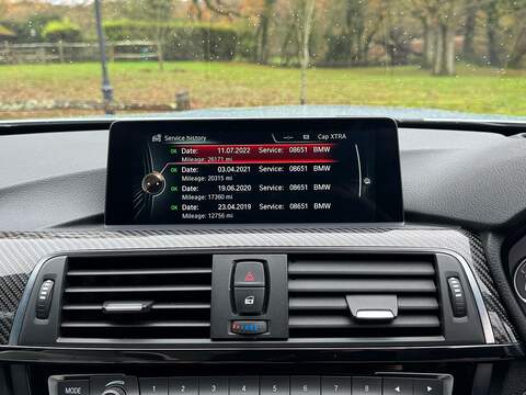 BMW M4 3.0 BiTurbo Competition Coupe 2dr Petrol DCT Euro 6 (s/s) (450 ps) - U10003577