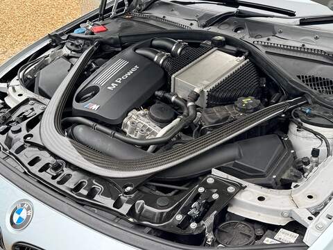 BMW M4 3.0 BiTurbo Competition Coupe 2dr Petrol DCT Euro 6 (s/s) (450 ps) - U10003577