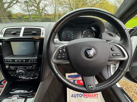 Jaguar XK 5.0 V8 Dynamic R Coupe 2dr Petrol Auto Euro 5 (510 ps) - U10003579