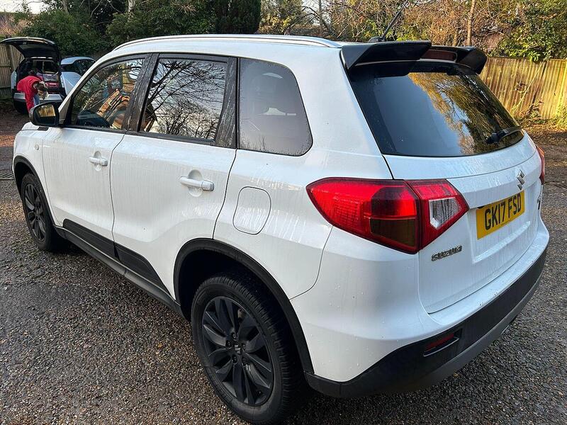 Suzuki Vitara 1.6 Kuro Euro 6 (s/s) 5dr - U10003580