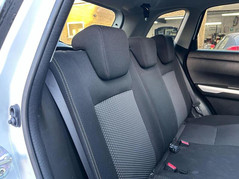 Suzuki Vitara 1.6 Kuro Euro 6 (s/s) 5dr - U10003580