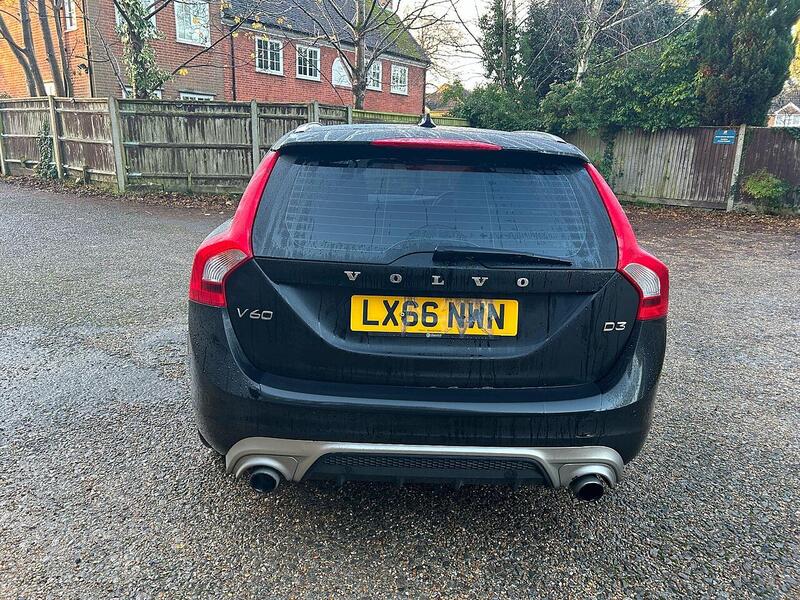 Volvo V60 2.0 D3 R-Design Lux Nav Auto Euro 6 (s/s) 5dr - U10003581