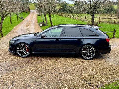 Audi RS6 Avant 4.0 TFSI V8 Performance Estate 5dr Petrol Tiptronic quattro Euro 6 (s/s) (605 ps) - U10003585