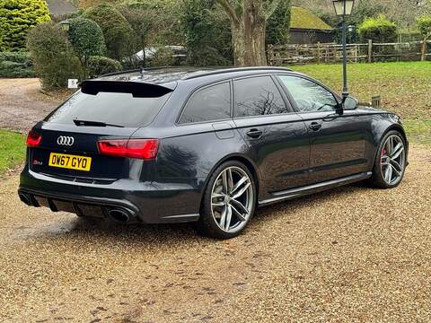 Audi RS6 Avant 4.0 TFSI V8 Performance Estate 5dr Petrol Tiptronic quattro Euro 6 (s/s) (605 ps) - U10003585