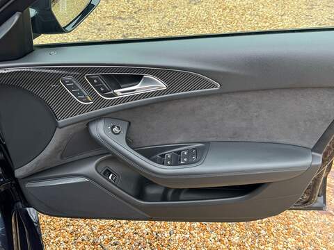 Audi RS6 Avant 4.0 TFSI V8 Performance Estate 5dr Petrol Tiptronic quattro Euro 6 (s/s) (605 ps) - U10003585