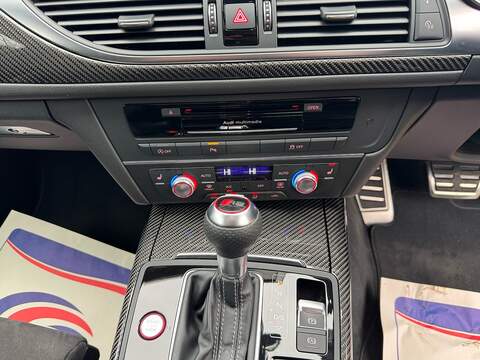 Audi RS6 Avant 4.0 TFSI V8 Performance Estate 5dr Petrol Tiptronic quattro Euro 6 (s/s) (605 ps) - U10003585