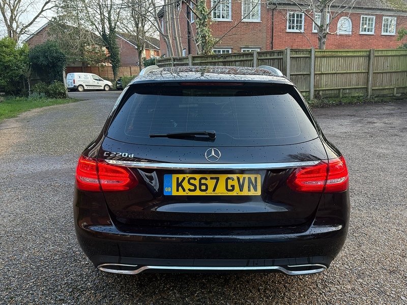 Mercedes-Benz C Class 2.1 C220d Sport Estate 5dr Diesel G-Tronic+ Euro 6 (s/s) (170 ps) - U10003589