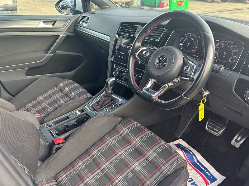 Volkswagen Golf 2.0 TSI GTI Hatchback 5dr Petrol DSG Euro 6 (s/s) (230 ps) - U10003592