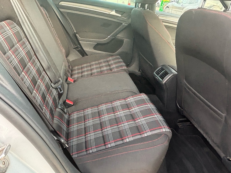 Volkswagen Golf 2.0 TSI GTI Hatchback 5dr Petrol DSG Euro 6 (s/s) (230 ps) - U10003592