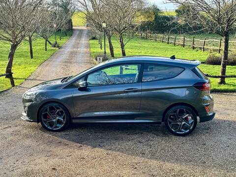 Ford Fiesta 1.5T EcoBoost ST-3 Euro 6 (s/s) 3dr - U10003593