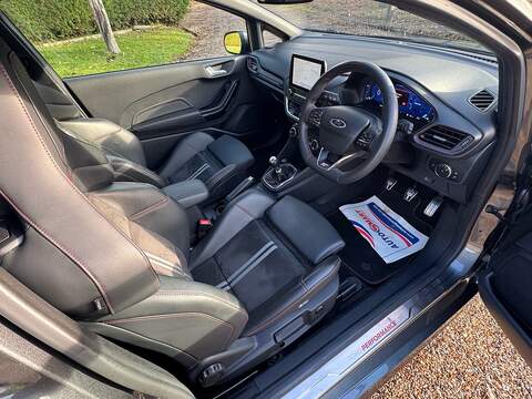 Ford Fiesta 1.5T EcoBoost ST-3 Euro 6 (s/s) 3dr - U10003593