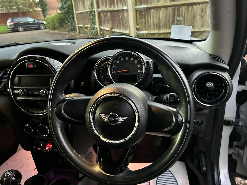MINI Hatch 1.5 Cooper Euro 6 (s/s) 3dr - U10003595