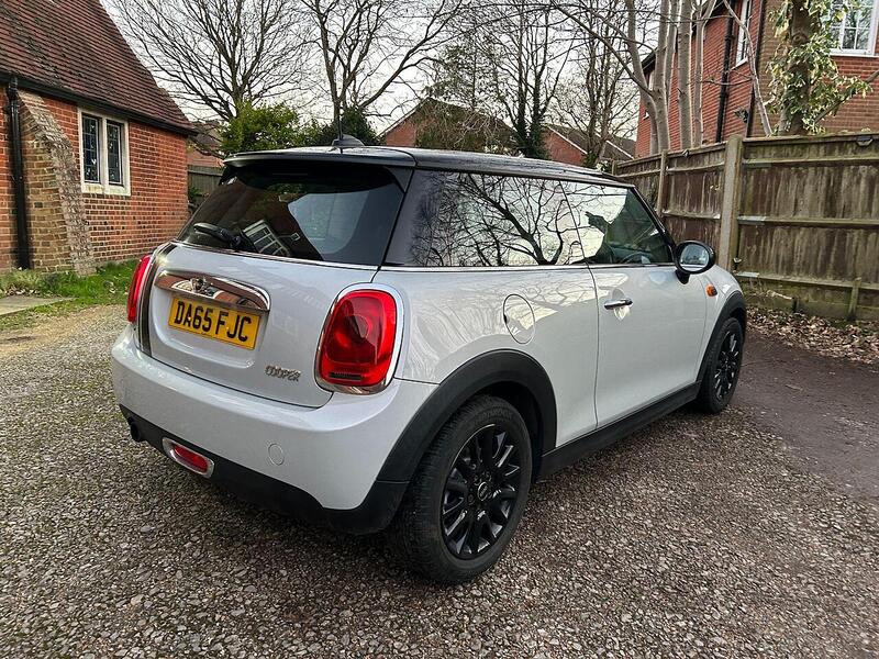 MINI Hatch 1.5 Cooper Euro 6 (s/s) 3dr - U10003595