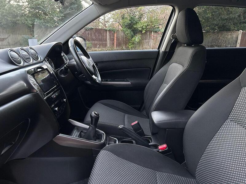 Suzuki Vitara 1.0 Boosterjet SZ-T Euro 6 (s/s) 5dr - U10003597