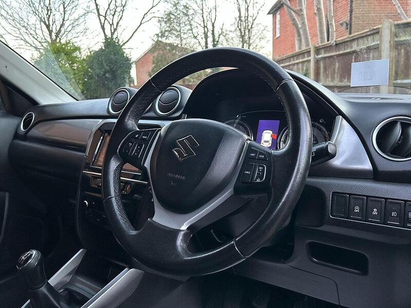 Suzuki Vitara 1.0 Boosterjet SZ-T Euro 6 (s/s) 5dr - U10003597