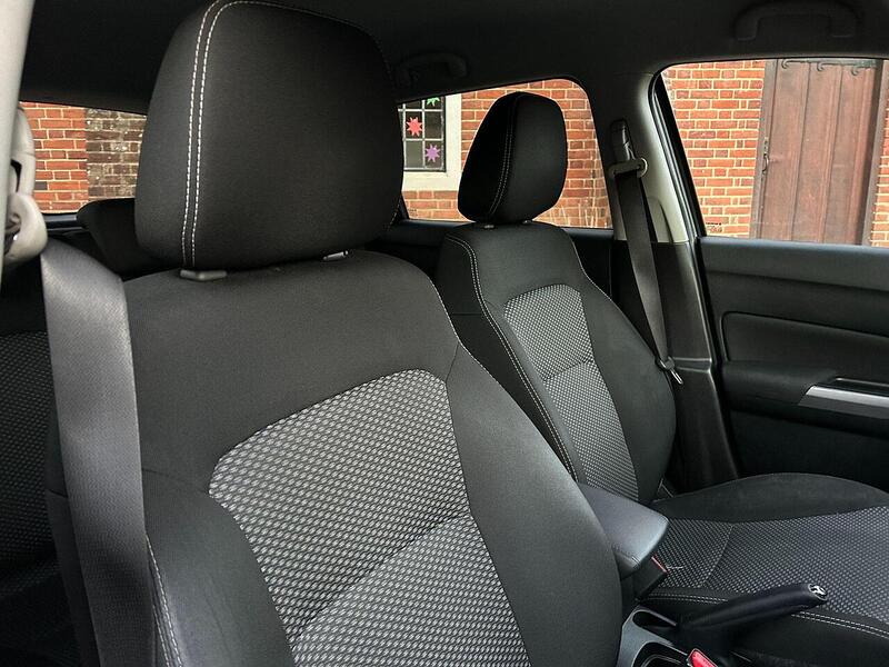 Suzuki Vitara 1.0 Boosterjet SZ-T Euro 6 (s/s) 5dr - U10003597