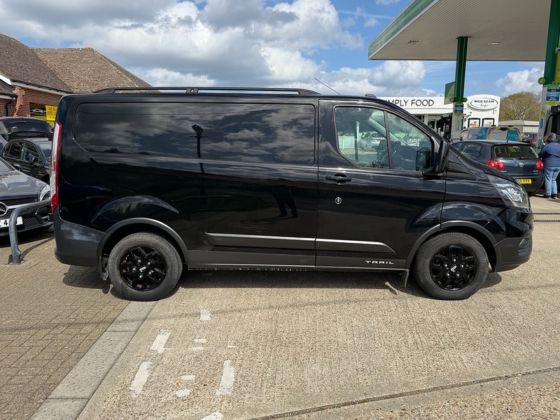 Ford Transit Custom 2.0 300 EcoBlue Trail Panel Van 5dr Diesel Manual L1 H1 Euro 6 (s/s) (130 ps) - U10003599