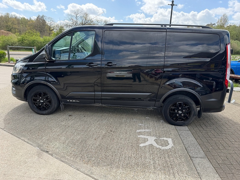 Ford Transit Custom 2.0 300 EcoBlue Trail Panel Van 5dr Diesel Manual L1 H1 Euro 6 (s/s) (130 ps) - U10003599