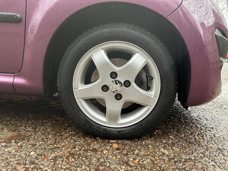 Peugeot 107 1.0 12V Allure Hatchback 3dr Petrol Manual Euro 5 (68 ps) - U10003603