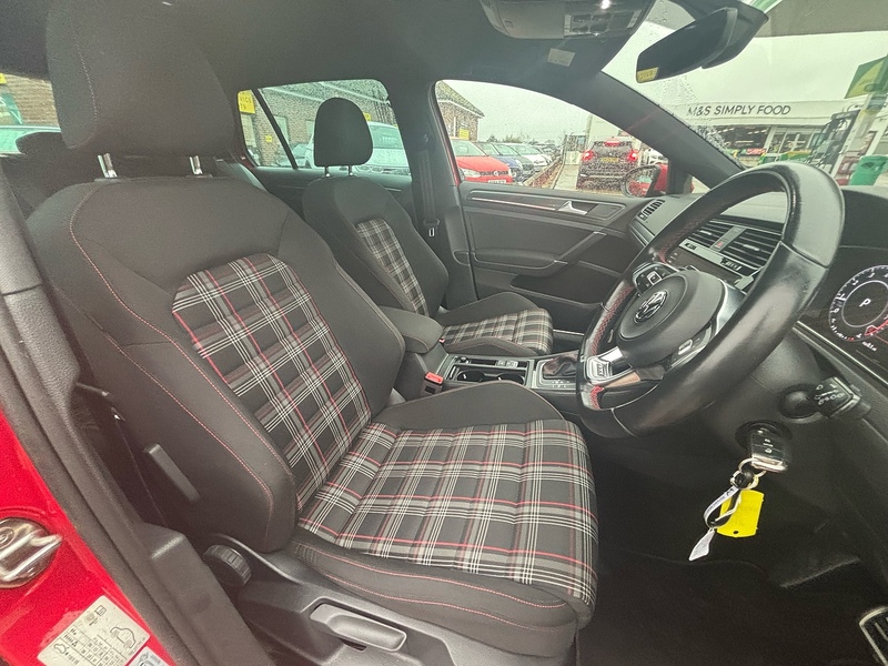 Volkswagen Golf 2.0 TSI GTI Hatchback 5dr Petrol DSG Euro 6 (s/s) (230 ps) - U10003609