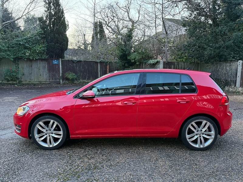 Volkswagen Golf 1.6 TDI BlueMotion Tech GT Edition Hatchback 5dr Diesel Manual Euro 6 (s/s) (110 ps) - U10003618