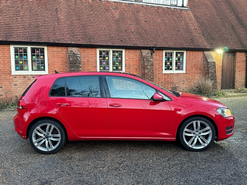 Volkswagen Golf 1.6 TDI BlueMotion Tech GT Edition Hatchback 5dr Diesel Manual Euro 6 (s/s) (110 ps) - U10003618