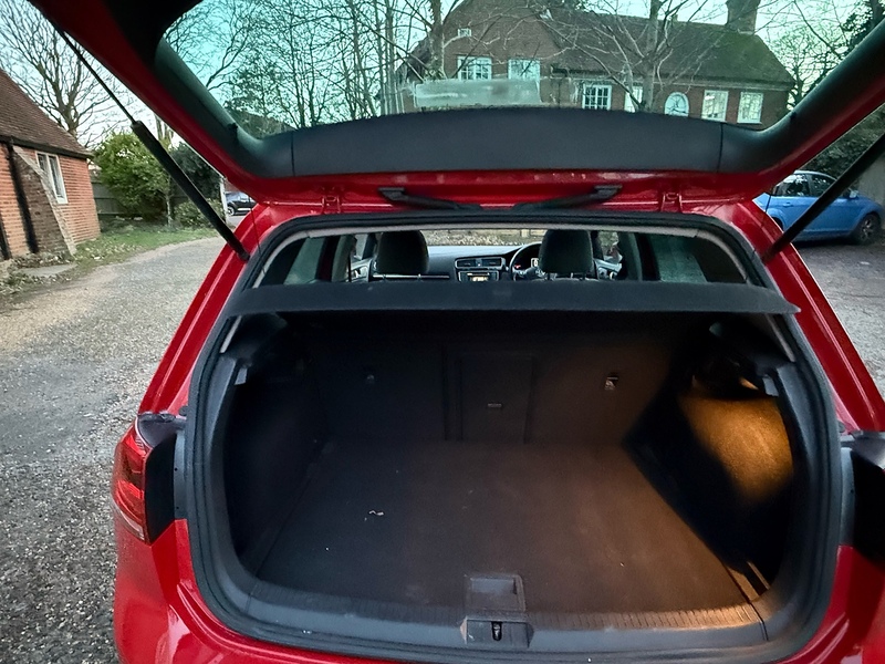 Volkswagen Golf 1.6 TDI BlueMotion Tech GT Edition Hatchback 5dr Diesel Manual Euro 6 (s/s) (110 ps) - U10003618