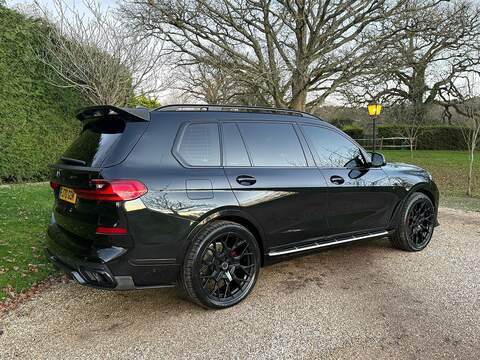 BMW X7 3.0 30d M Sport SUV 5dr Diesel Auto xDrive Euro 6 (s/s) (265 ps) - U10003619