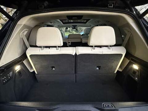 BMW X7 3.0 30d M Sport SUV 5dr Diesel Auto xDrive Euro 6 (s/s) (265 ps) - U10003619