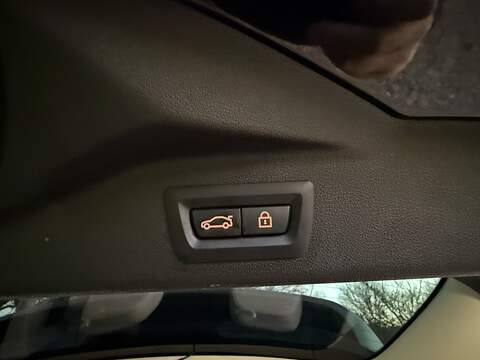 BMW X7 3.0 30d M Sport SUV 5dr Diesel Auto xDrive Euro 6 (s/s) (265 ps) - U10003619