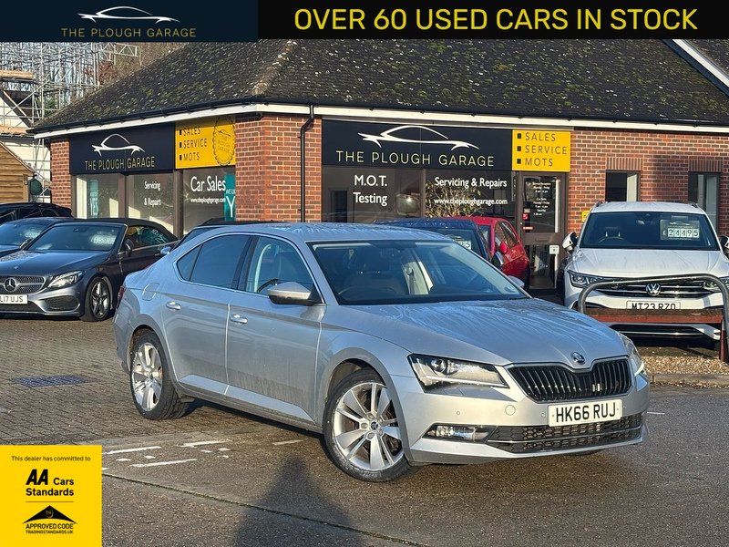 Skoda Superb 2.0 TDI SE L Executive Estate 5dr Diesel DSG 4WD Euro 6 (s/s) (190 ps) - U10003620