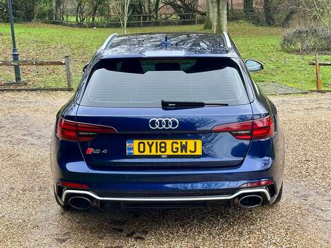 Audi RS4 Avant 2.9 TFSI V6 Estate 5dr Petrol Tiptronic quattro Euro 6 (s/s) (450 ps) - U10003623