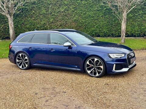 Audi RS4 Avant 2.9 TFSI V6 Estate 5dr Petrol Tiptronic quattro Euro 6 (s/s) (450 ps) - U10003623