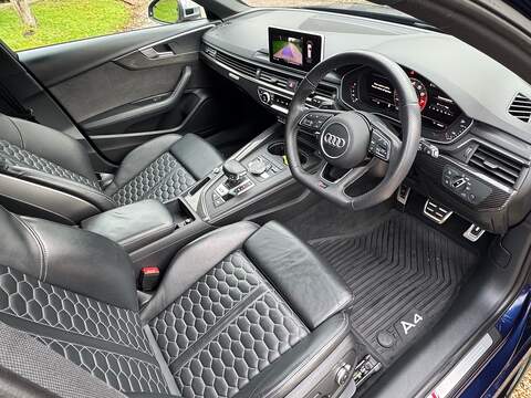 Audi RS4 Avant 2.9 TFSI V6 Estate 5dr Petrol Tiptronic quattro Euro 6 (s/s) (450 ps) - U10003623