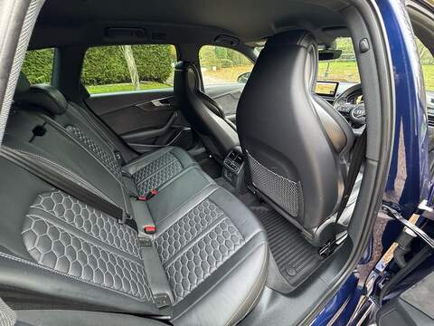 Audi RS4 Avant 2.9 TFSI V6 Estate 5dr Petrol Tiptronic quattro Euro 6 (s/s) (450 ps) - U10003623