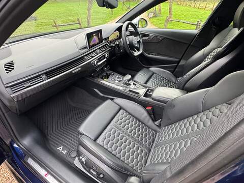 Audi RS4 Avant 2.9 TFSI V6 Estate 5dr Petrol Tiptronic quattro Euro 6 (s/s) (450 ps) - U10003623