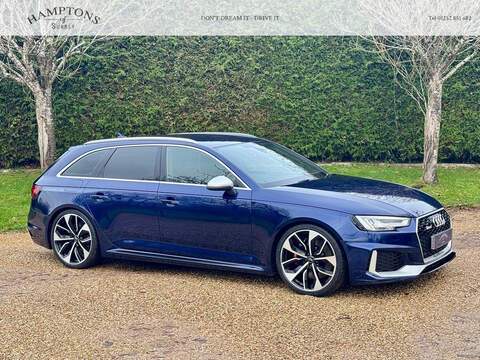 Audi RS4 Avant 2.9 TFSI V6 Estate 5dr Petrol Tiptronic quattro Euro 6 (s/s) (450 ps) - U10003623