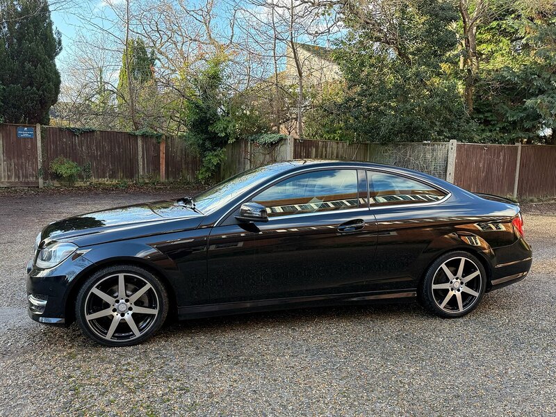 Mercedes-Benz C Class 1.6 C180 AMG Sport Edition Coupe 2dr Petrol G-Tronic+ Euro 6 (s/s) (156 ps) - U10003624