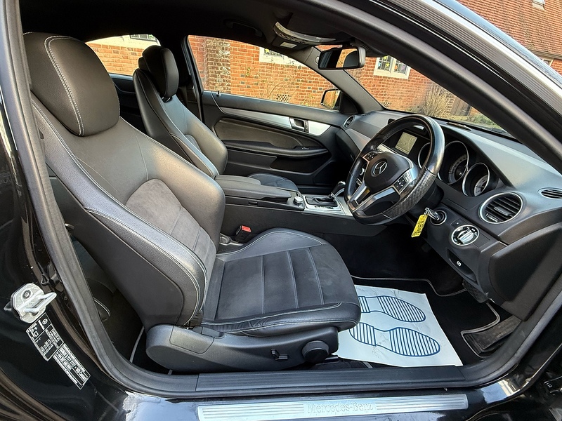 Mercedes-Benz C Class 1.6 C180 AMG Sport Edition Coupe 2dr Petrol G-Tronic+ Euro 6 (s/s) (156 ps) - U10003624