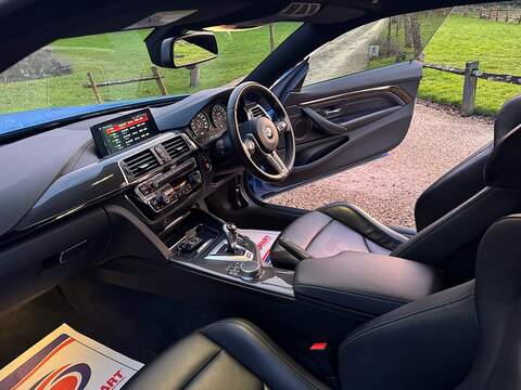 BMW M4 3.0 BiTurbo GPF Competition Coupe 2dr Petrol DCT Euro 6 (s/s) (450 ps) - U10003625