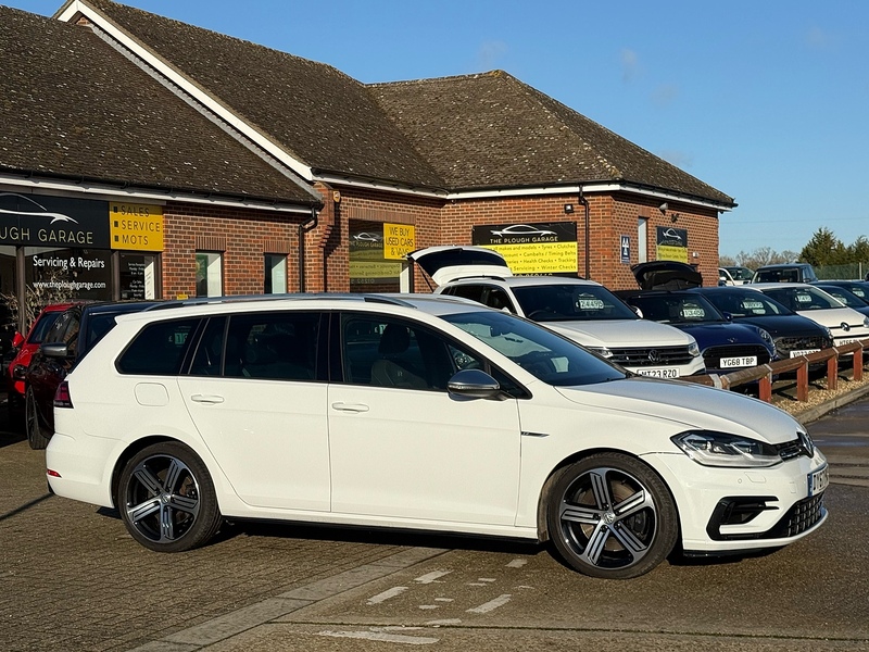 Volkswagen Golf 2.0 TSI BlueMotion Tech R Estate 5dr Petrol DSG 4Motion Euro 6 (s/s) (310 ps) - U10003626