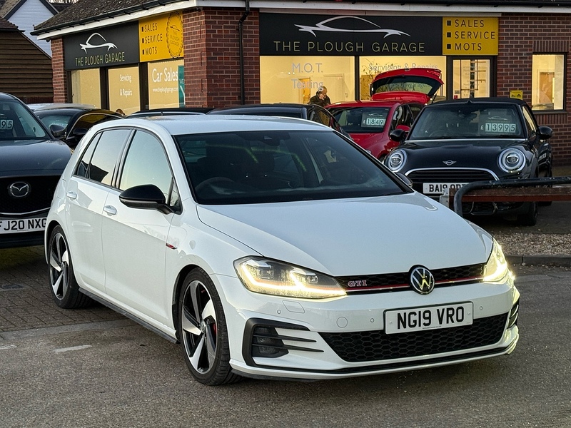 Volkswagen Golf 2.0 TSI GPF GTI Performance Hatchback 5dr Petrol DSG Euro 6 (s/s) (245 ps) - U10003630