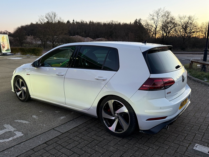 Volkswagen Golf 2.0 TSI GPF GTI Performance Hatchback 5dr Petrol DSG Euro 6 (s/s) (245 ps) - U10003630