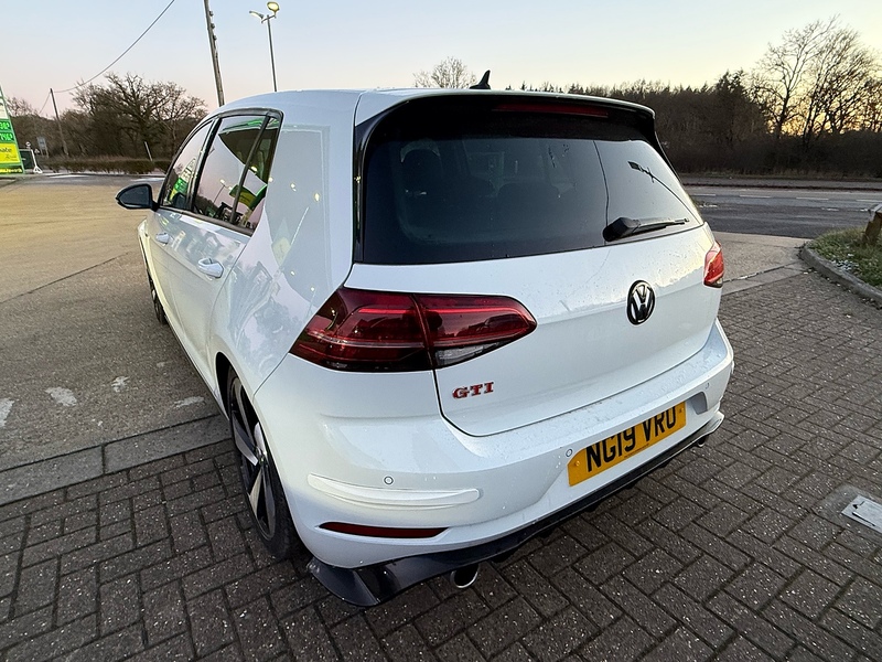 Volkswagen Golf 2.0 TSI GPF GTI Performance Hatchback 5dr Petrol DSG Euro 6 (s/s) (245 ps) - U10003630
