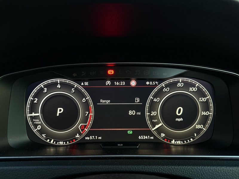 Volkswagen Golf 2.0 TSI GPF GTI Performance Hatchback 5dr Petrol DSG Euro 6 (s/s) (245 ps) - U10003630