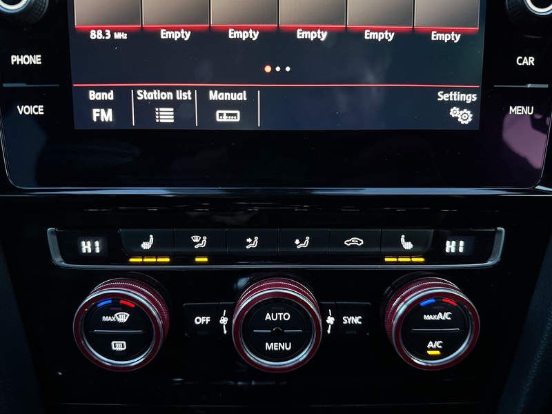 Volkswagen Golf 2.0 TSI GPF GTI Performance Hatchback 5dr Petrol DSG Euro 6 (s/s) (245 ps) - U10003630