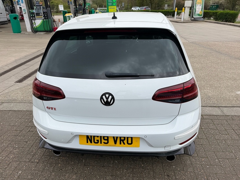 Volkswagen Golf 2.0 TSI GPF GTI Performance Hatchback 5dr Petrol DSG Euro 6 (s/s) (245 ps) - U10003630