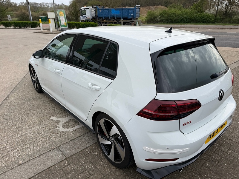 Volkswagen Golf 2.0 TSI GPF GTI Performance Hatchback 5dr Petrol DSG Euro 6 (s/s) (245 ps) - U10003630